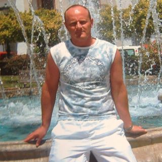 Chris Chadwick's avatar