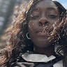 Mumbi L's avatar