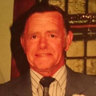 Julie Heal Green's avatar