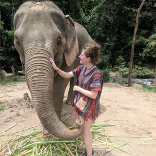 Kate Mckenzie's avatar