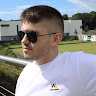 ryan b's avatar