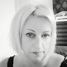 zoe levey's avatar