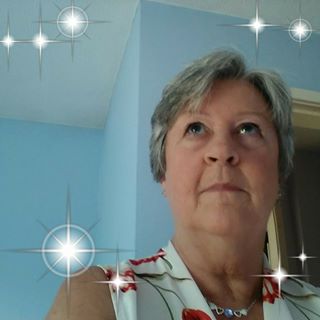 Sally Barnett's avatar