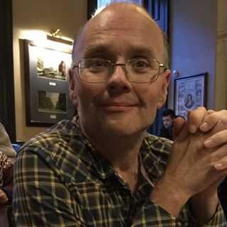 Stephen Lang's avatar