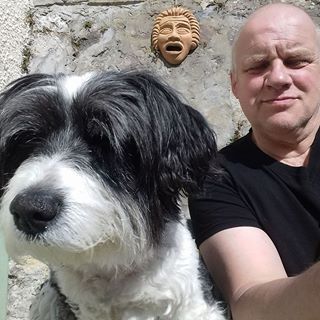 Allan Lawrence's avatar