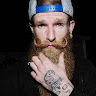 Aaron 's avatar