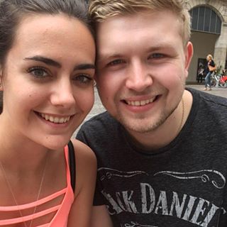 Emma Whitaker's avatar