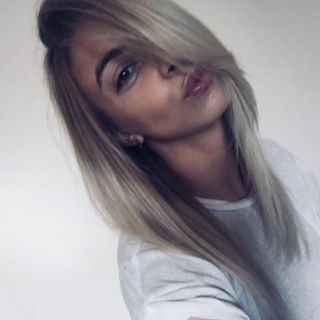 Lucy McMellon's avatar