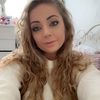 Rosie Russell's avatar