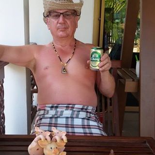 Harry Devlin's avatar