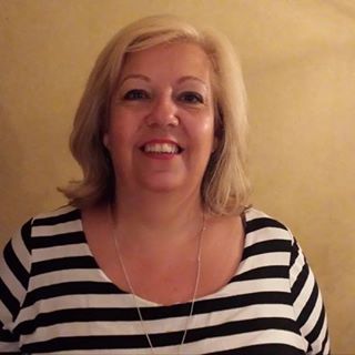 Ruth Tarr's avatar