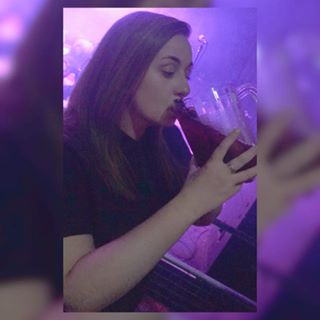 Sarah Hendry's avatar