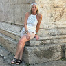 Joanne J's avatar