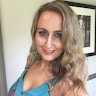 Suzanne W's avatar