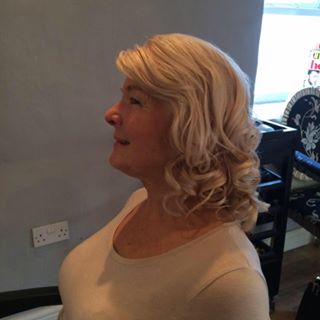 Lissa Higgins's avatar