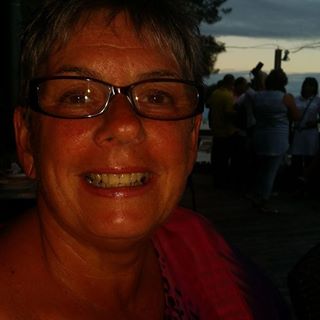 Nana Clampett's avatar