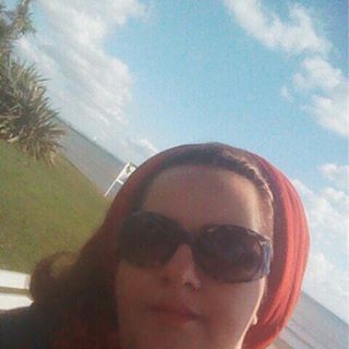 Azadeh Persian's avatar