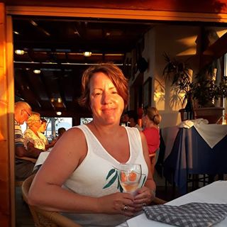 Frances Brady's avatar