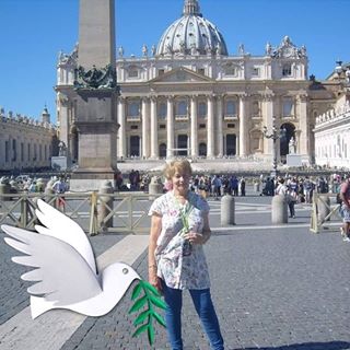 Janet Taylor's avatar