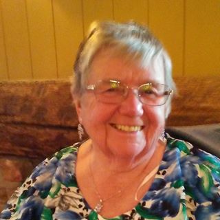 Mona Follows's avatar