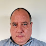 D L's avatar