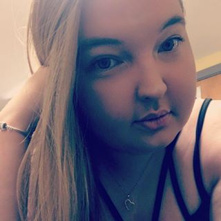 Rhianna Marie's avatar