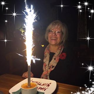 Lulu Couchman's avatar