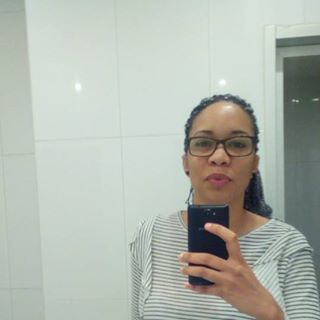 Yara Andrade's avatar