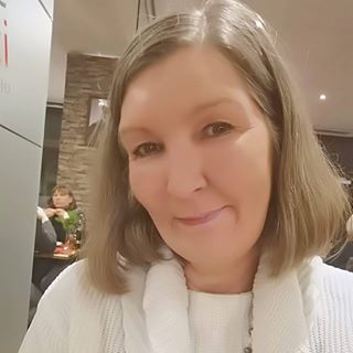 Ilonka Galambos's avatar