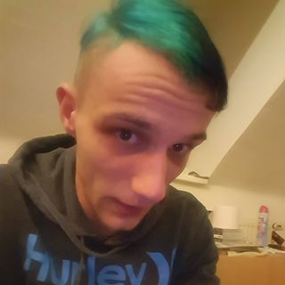 Daniel Yo's avatar