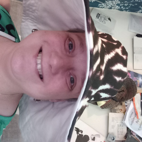 Karen C's avatar